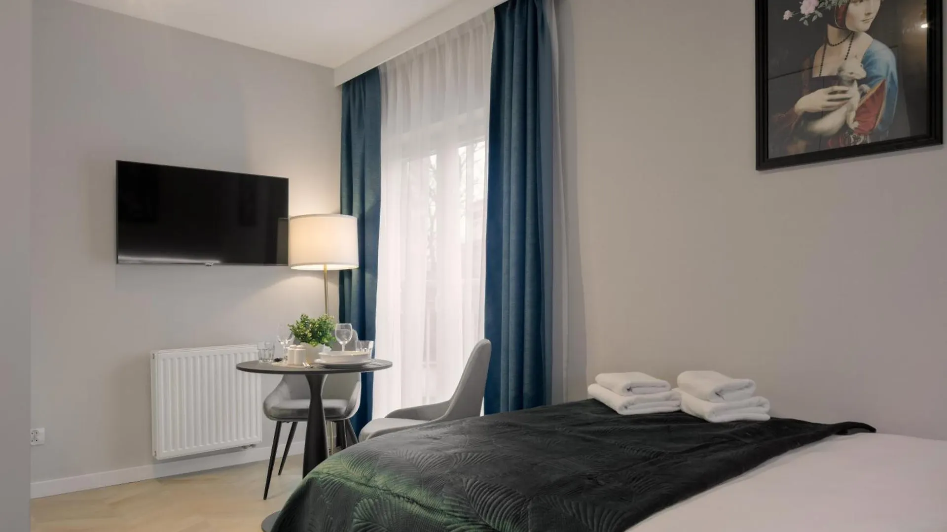 Metropolis Apartments Krakow 0*,  Poland