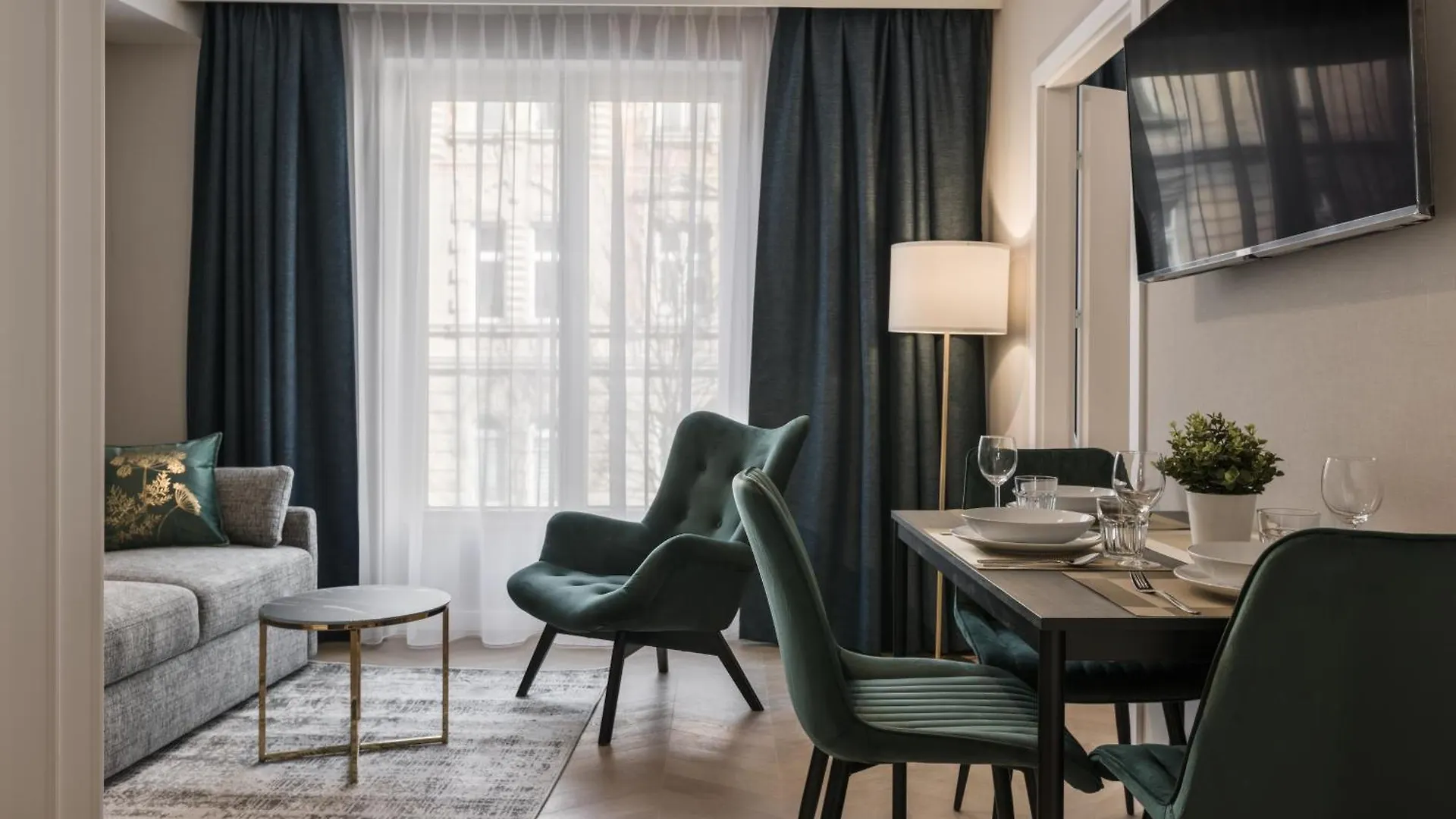 Metropolis Apartments contacts